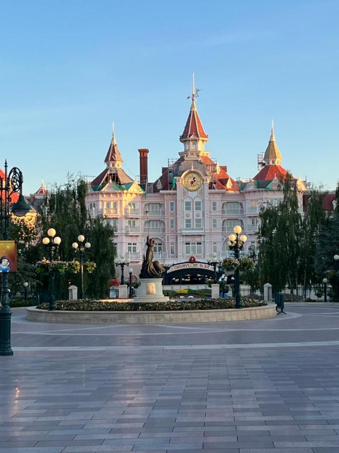 Appartement 6 Pers Val D'Europe - Disneyland Paris - Captain America Chessy  Exterior foto